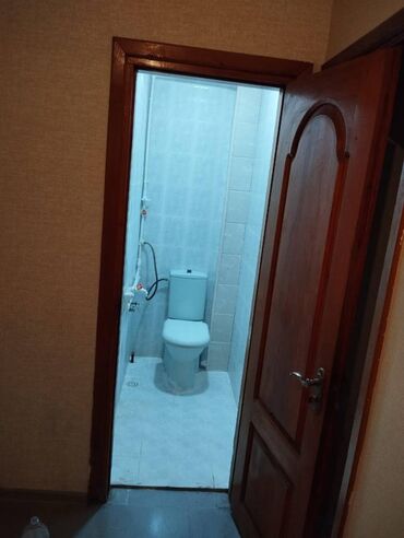 Uzunmüddətli kirayə mənzillər: H.Aslanov metrosu, ATS arxasında,5 mərtəbənin,1-ci mərtəbəsində,3 — 6