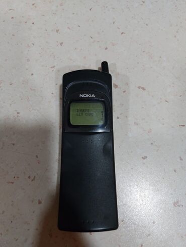 retro telefon: Nokia 8110 1996 cı il idal vəziyyətdədir heç bir prablemi yoxdu