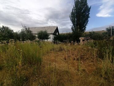 срочно продам дом в бишкеке: Барачный, 1 м², 2 комнаты, Собственник
