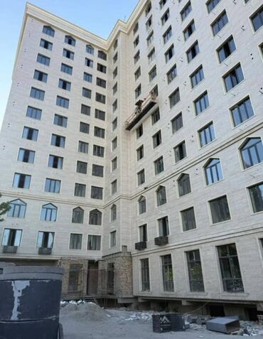 срочно продаётся 1 комнатная квартира в районе ошского рынка по улице кенсуйская: 1 комната, 42 м², Элитка, 8 этаж