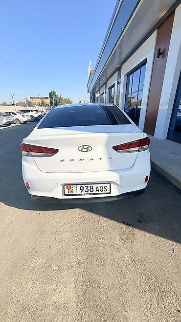 усктер: Hyundai Sonata: 2019 г., 2 л, Седан — 3