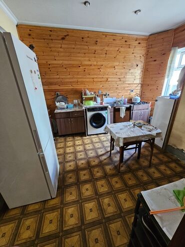 Otaqların satışı: 1 mərtəbəli kürsülü 4 otaqlı həyət evi 100 kv ev həyətlə birlikdə 2 -da lalafo.az — 9 Otaqların satışı: 1 mərtəbəli kürsülü 4 otaqlı həyət evi 100 kv ev həyətlə birlikdə 2 — 9