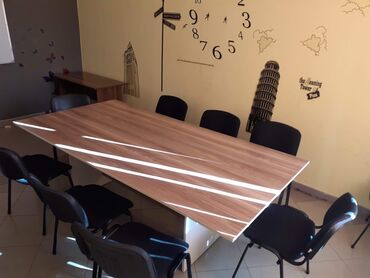 Ofis masaları: Yeni, Konfrans zalı üçün, Oval masa