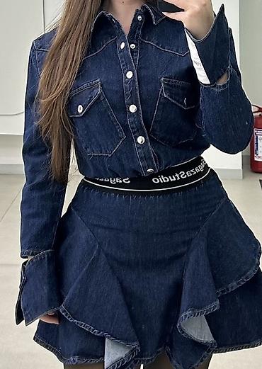 cins dest: - Material: qalın, keyfiyyətli tünd-mavi denim - Üst: düyməli cins — 1