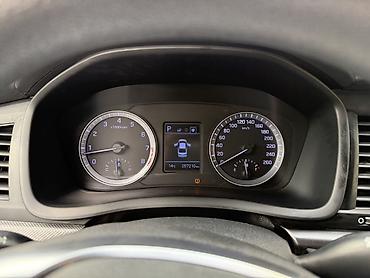 не таксованная: Hyundai Sonata: 2019 г., 2 л, Автомат, Газ, Седан — 7