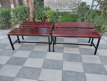 Bağ, çöl masa və oturacaq dəstləri: Metall karkaslı taxta lamelli skamya dəsti - Məhsul: açıq məkana — 4