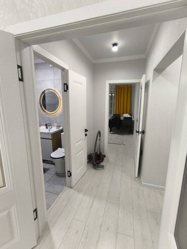 срочно продаю квартиру аламедин базар: 1 комната, 56 м², Элитка, 4 этаж, Дизайнерский ремонт