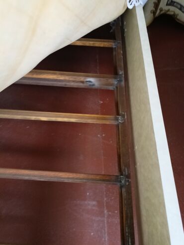 Yataq otağı dəstləri: İkinəfərlik çarpayı, Komod, Termo, 2 tumba, Malayziya, İşlənmiş — 10