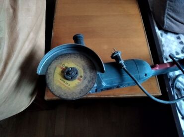 şlifovka aparatı: İşlənmiş Şlifovka maşını Ünvandan götürmə
