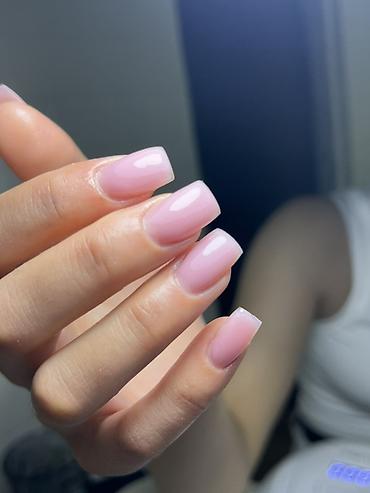 ногти модели: Ногтевой сервис: аккуратный маникюр с покрытием гель-лаком - — 1