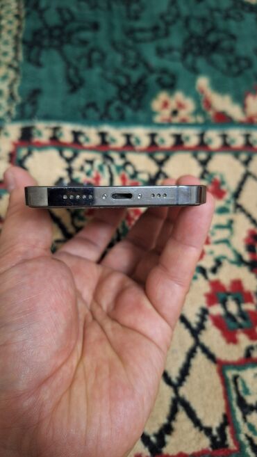 Apple iPhone: IPhone 12 Pro, 128 ГБ, Графит, Чехол, 78 % — 7