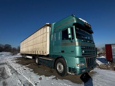 тигач вольва: Тягач, DAF, 2005 г., Шторный