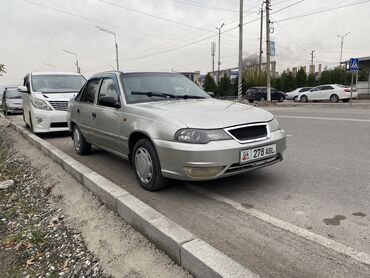 Транспорт: Daewoo Nexia: 2008 г., 1.5 л, Механика, Бензин, Седан