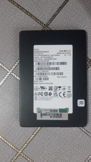 Masaüstü kompüterlər və iş stansiyaları: SSD disk 1 TB