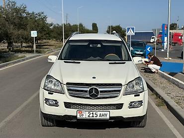 rgb свет: Mercedes-Benz GL-Class: 2007 г., 4.5 л, Автомат, Бензин, Внедорожник — 1