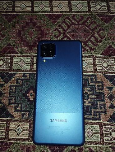 айфон 5 с: Samsung Galaxy A12, цвет - Голубой, Две SIM карты — 1