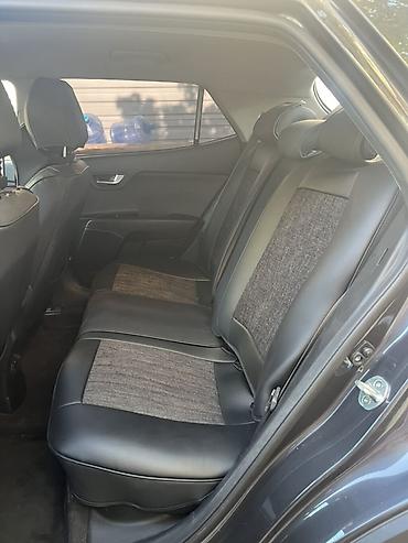 киа 3: Kia Stonic: 2019 г., 1.6 л, Автомат, Бензин — 4