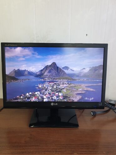 monitor lg flatron 19 djujmov: Монитор, LG, Б/у, 19" - 20"