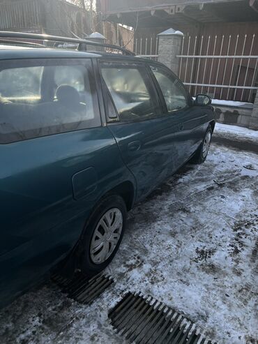 даевоо дамас: Daewoo Nubira: 1998 г., 1.6 л, Механика, Бензин, Универсал