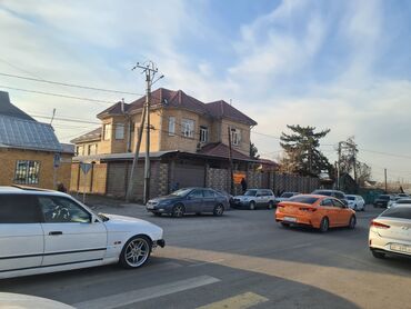 Офисы: Продаю Офис 360 м², С ремонтом, Без мебели, Частный дом, 1 этаж at lalafo.kg — 3 Офисы: Продаю Офис 360 м², С ремонтом, Без мебели, Частный дом, 1 этаж — 3