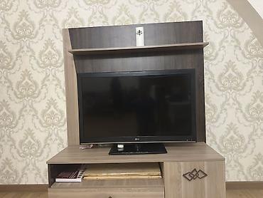 transformator satilir: TV stendi və divar paneli dəsti Eni 140sm uzunlugu 170sm televizor — 2
