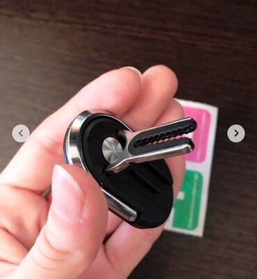 Ostali aksesoari za mobilne telefone: Držač za mobilni telefon i za auto 2 in 1 Novo! Pametan prsten — 2