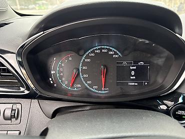 Chevrolet: Chevrolet Spark: 2017 г., 1 л, Вариатор, Бензин, Хэтчбэк — 5