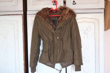 parka s: M (EU 38)