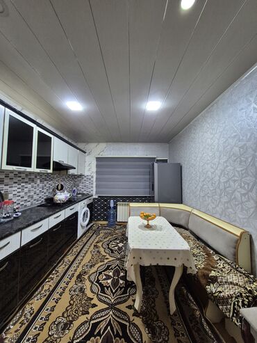 Köhnə tikili: Bakı, Zabrat, 6 otaqlı, Köhnə tikili, m. Koroğlu, 150 kv. m — 1