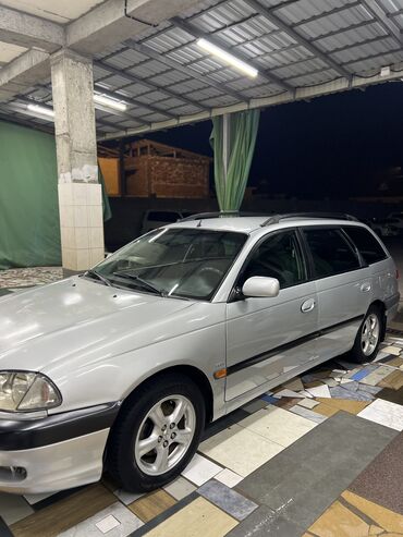 Toyota: Toyota Avensis: 2000 г., 1.8 л, Механика, Бензин, Универсал