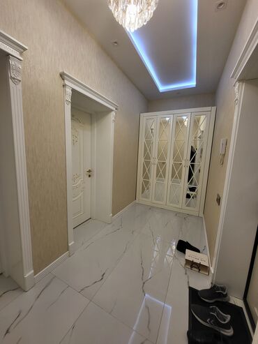 Uzunmüddətli kirayə mənzillər: Nazlı şadlıq sarayının yanında. Nizami Rezidens 19/10 cu mərtəbəsi -da lalafo.az — 9 Uzunmüddətli kirayə mənzillər: Nazlı şadlıq sarayının yanında. Nizami Rezidens 19/10 cu mərtəbəsi — 9