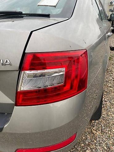 skuter do 200e: STOP LAMPA ZA ŠKODA OCTAVIA OD 2013. DO 2017. GOD. | Stop lampa za — 1