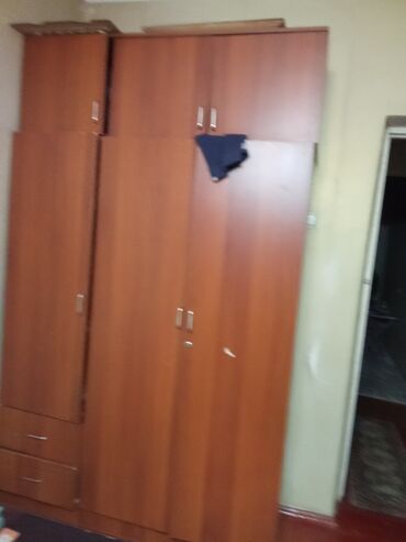 напольный шкаф: Шкаф для одежды, Прямой