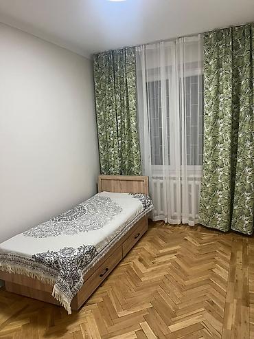 первомайский: 3 комнаты, Собственник, Семейным, от 1 года, С мебелью полностью — 4