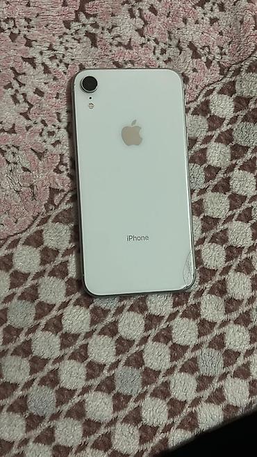 IPhone XR, 128 ГБ, белый - Экран 6.1", Face ID, поддержка LTE. -