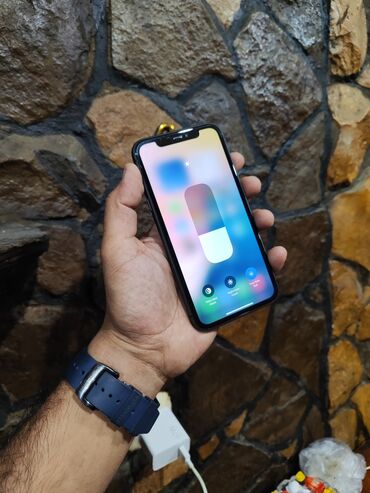 iphone 11 satis: IPhone 11, 128 GB, Qara, Face ID