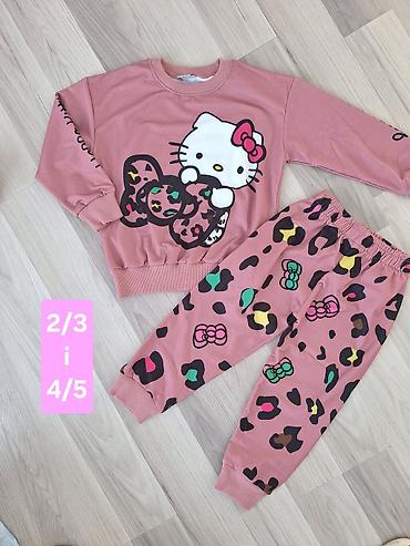 Dečiji komplet trenerke Hello Kitty - Veličine: 2/3 i 4/5 Idealno za
