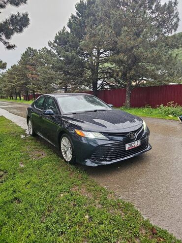 панель торпедо камри 30: Toyota Camry: 2018 г., 2.5 л, Автомат, Бензин, Седан