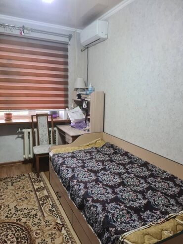 сдаю комнату на долгий срок: 1 м², С мебелью