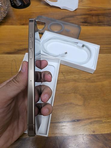 apple ikinci el: IPhone 16 Pro Max, Natural Titanium, Face ID — 5