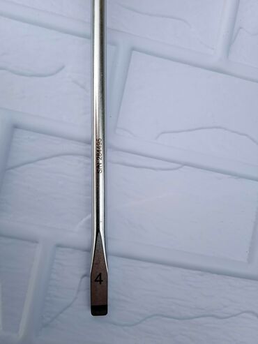 Šrafcigeri i električni odvijači: Srafcigeri Swiss Tools novi. PB 100.4-0x6,5 cena 4evra PB — 7