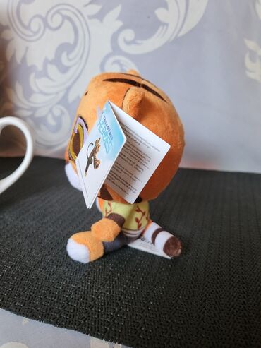 Čaše: Solja nova Heroes porcelanska univerzalna 2017g. Solja sa igrackom na lalafo.rs — 7 Čaše: Solja nova Heroes porcelanska univerzalna 2017g. Solja sa igrackom — 7