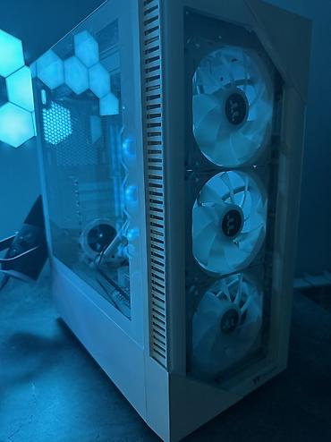 rush wave: Комплект Комплект Корпус Thermaltake View 200 TG ARGB белый + — 2