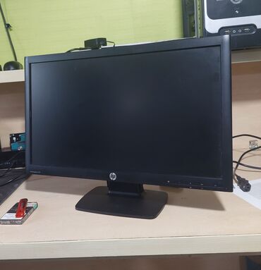 kompüterlər hp: Hp monitor 22dm ideal veziyetdedir