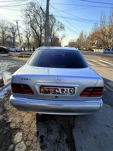 гур w210: Mercedes-Benz E-Class: 2000 г., 2.8 л, Автомат, Бензин, Седан