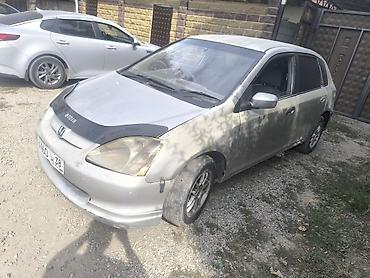 Транспорт: Honda Civic: 2001 г., 1.5 л, Вариатор, Бензин, Хэтчбэк — 2
