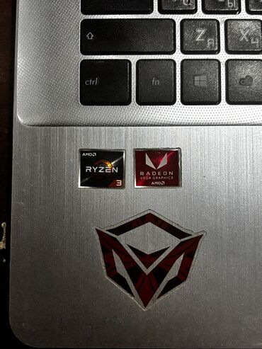 Toshiba: İşlənmiş ASUS Vivobook, 14.1 ", AMD Ryzen 3, 1 TB, Ödənişli çatdırılma