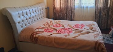 Salon masaları: Aytən 🌺 taxt satılır 110 manat ünvan köhnə Suraxanı lalafo.az -da Salon masaları: Aytən 🌺 taxt satılır 110 manat ünvan köhnə Suraxanı