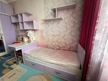 ucuz stol: Uşaq/yeniyetmə otağı üçün mebel dəsti və pərdə komplekti Mebel: - Tək — 2