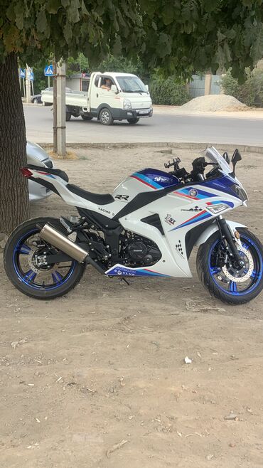 мото ямаха: Спортбайк BMW, 400 куб. см, Бензин, Взрослый, Б/у